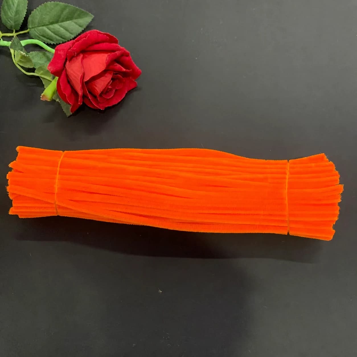Pipe Cleaner (100 pcs/pack) — 8 mm in Orange Yellow